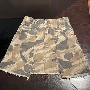 Jean material camo skirt.